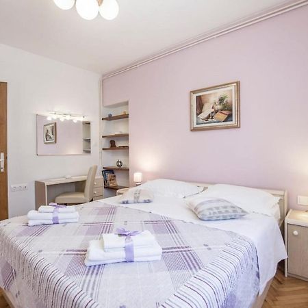Holiday Home Villa Spilla Selca  Zewnętrze zdjęcie