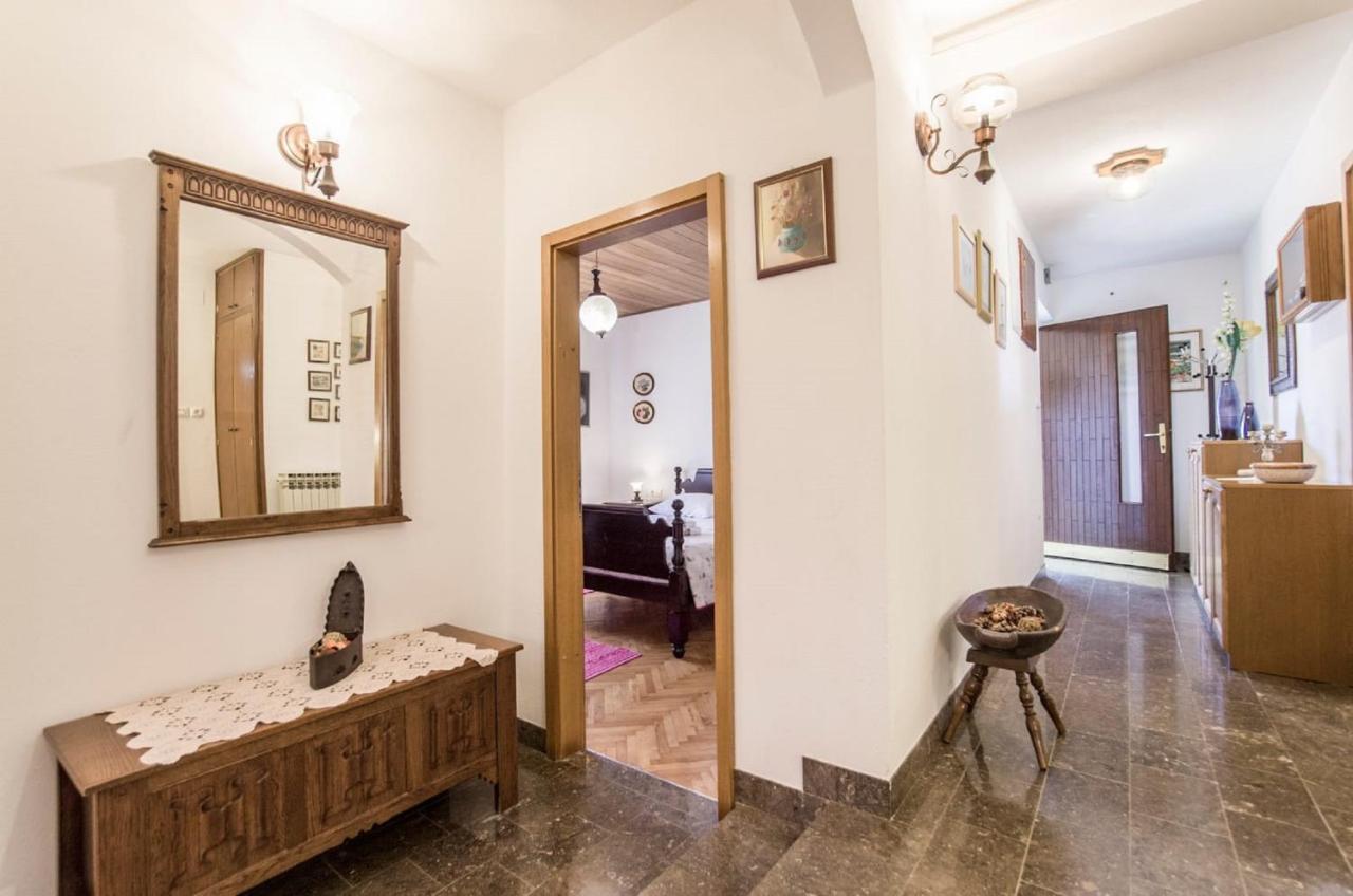 Holiday Home Villa Spilla Selca  Zewnętrze zdjęcie